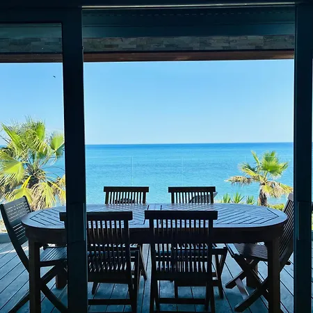 شقة فندقية Punta Di Mare 4*