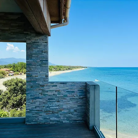Punta Di Mare Lejlighedshotel 4*